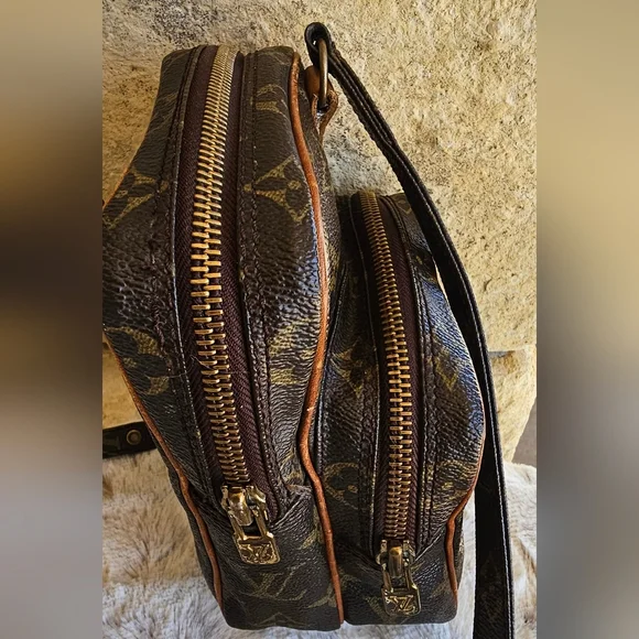Louis Vuitton Vintage Amazon PM In Great Condition - Picture 4 of 16